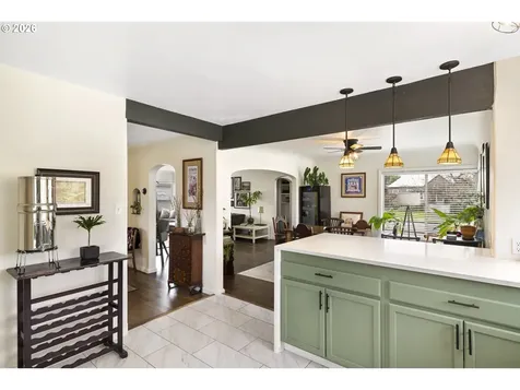 1336 NE Evans Street Mcminnville OR 97128