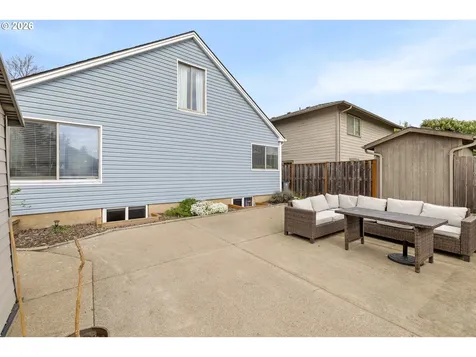 1336 NE Evans Street Mcminnville OR 97128