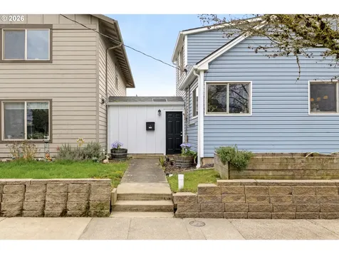 1336 NE Evans Street Mcminnville OR 97128