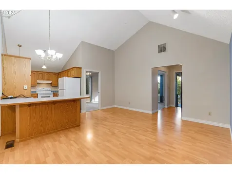 4321 Collins Way Lake Oswego OR 97035
