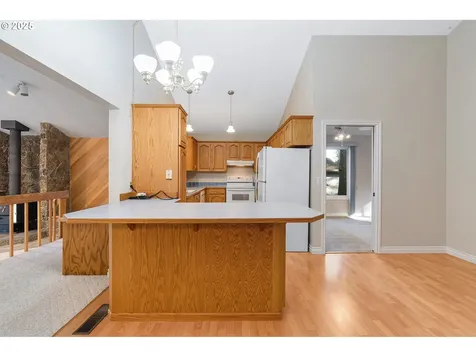 4321 Collins Way Lake Oswego OR 97035