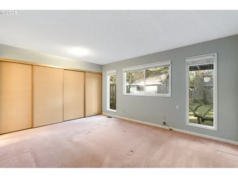 4321 Collins Way Lake Oswego OR 97035