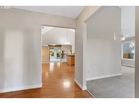 4321 Collins Way Lake Oswego OR 97035