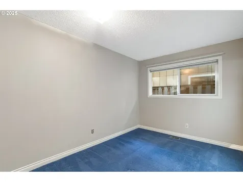4321 Collins Way Lake Oswego OR 97035
