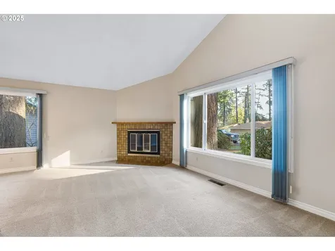 4321 Collins Way Lake Oswego OR 97035