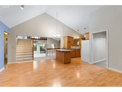 4321 Collins Way Lake Oswego OR 97035