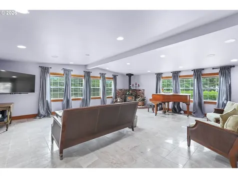 89728 Ocean Drive Warrenton OR 97146