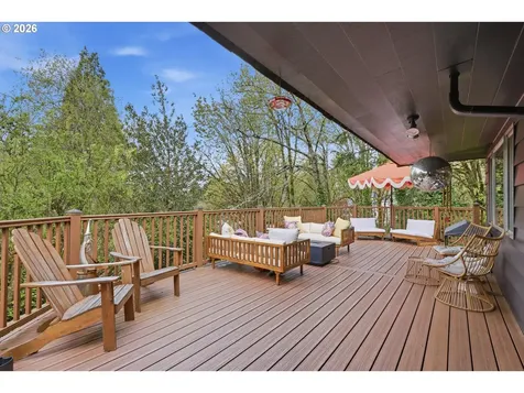 6011 SW Salmon Street Portland OR 97221