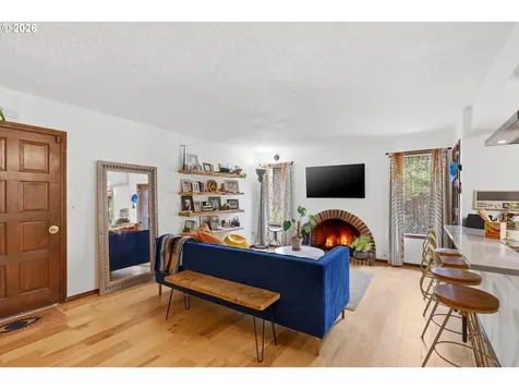 6011 SW Salmon Street Portland OR 97221