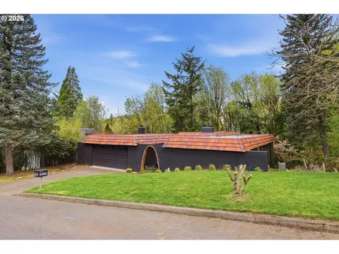 6011 SW Salmon Street Portland OR 97221