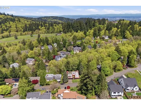 6011 SW Salmon Street Portland OR 97221