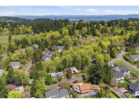 6011 SW Salmon Street Portland OR 97221