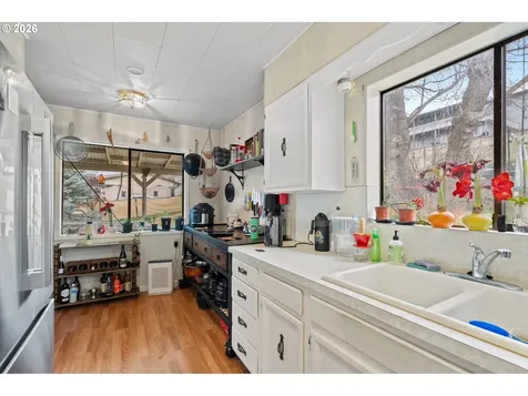 120 N Gilmore Street Heppner OR 97836