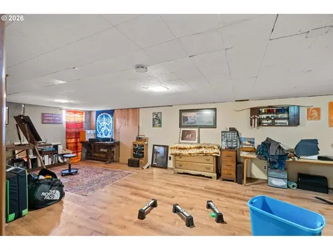 120 N Gilmore Street Heppner OR 97836