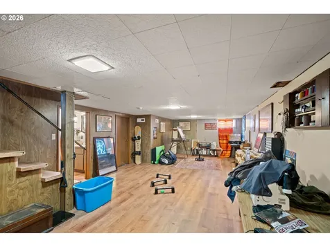 120 N Gilmore Street Heppner OR 97836