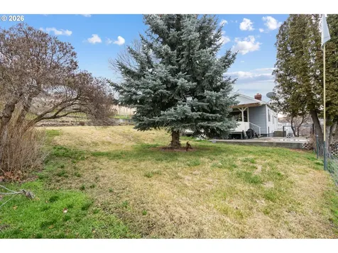 120 N Gilmore Street Heppner OR 97836