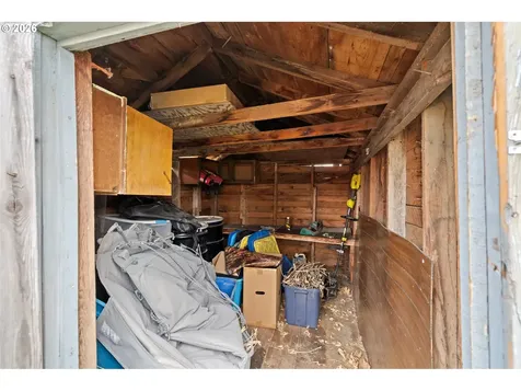 120 N Gilmore Street Heppner OR 97836
