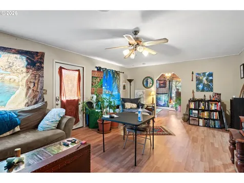 120 N Gilmore Street Heppner OR 97836