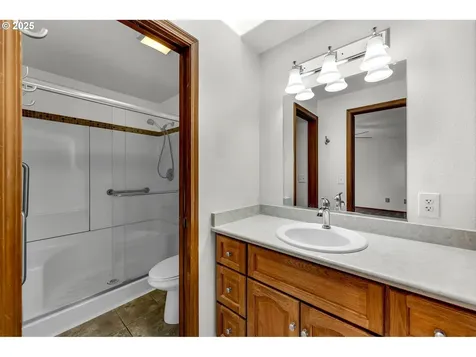 8413 NE 64th Circle Vancouver WA 98662
