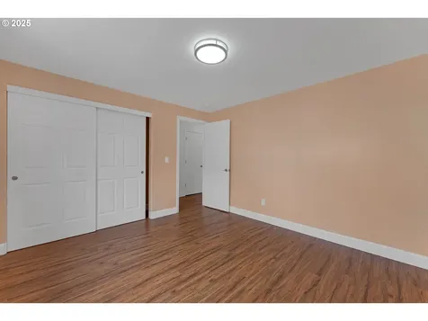 16802 SE 18th Street Vancouver WA 98683