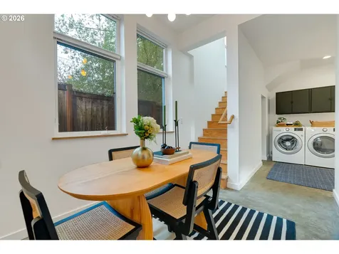 5405 NE Mason Street Portland OR 97218