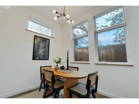 5405 NE Mason Street Portland OR 97218