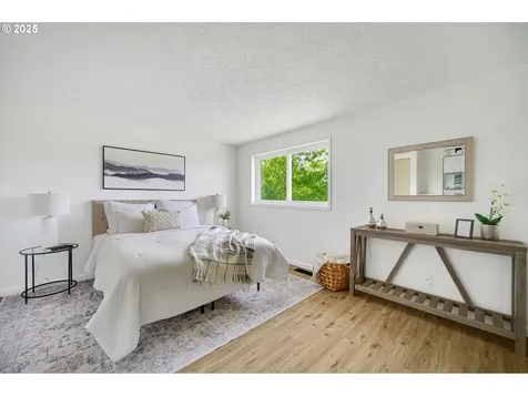 1942 Wagtail Court NW Salem OR 97304