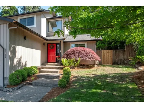 1942 Wagtail Court NW Salem OR 97304