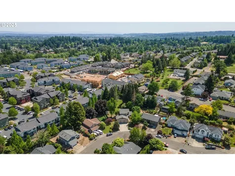 1942 Wagtail Court NW Salem OR 97304