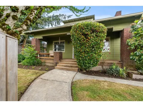 7525 N Albina Avenue Portland OR 97217