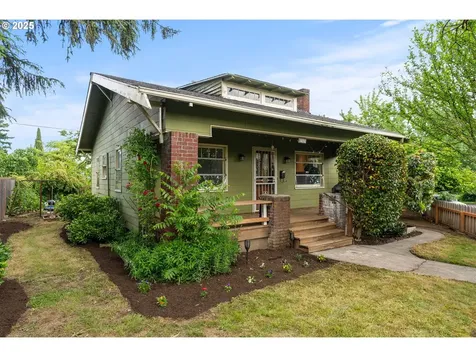 7525 N Albina Avenue Portland OR 97217