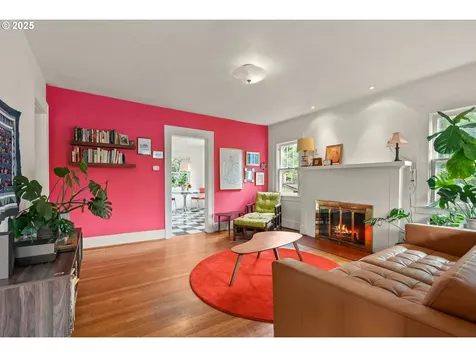7525 N Albina Avenue Portland OR 97217