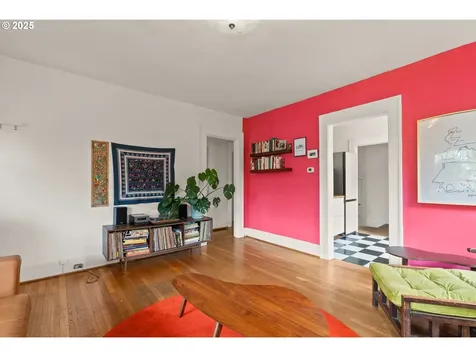 7525 N Albina Avenue Portland OR 97217