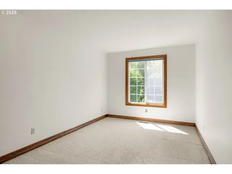 6515 SW Chelsea Place Portland OR 97223