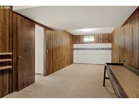 6515 SW Chelsea Place Portland OR 97223