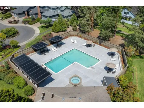 6515 SW Chelsea Place Portland OR 97223