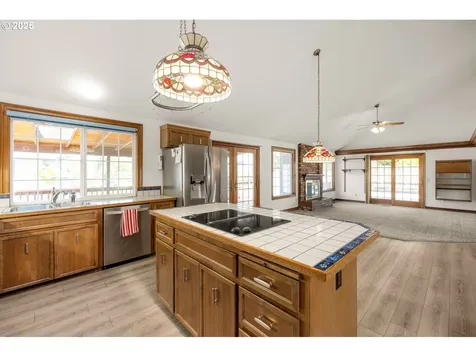6515 SW Chelsea Place Portland OR 97223