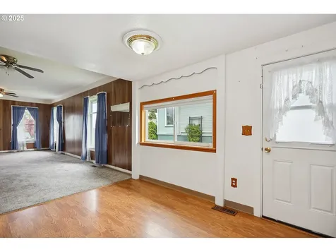 512 W 12th Street The Dalles OR 97058
