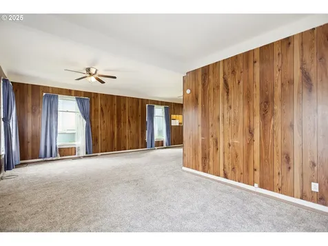 512 W 12th Street The Dalles OR 97058