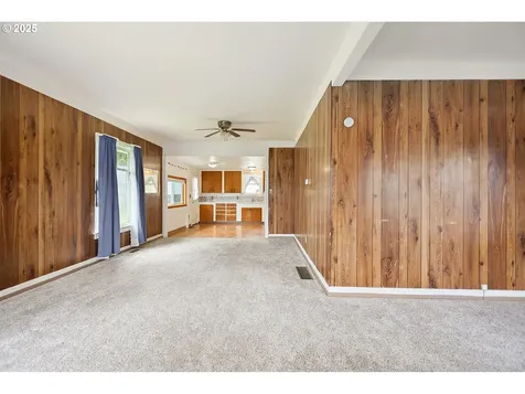 512 W 12th Street The Dalles OR 97058