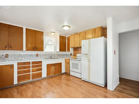 512 W 12th Street The Dalles OR 97058