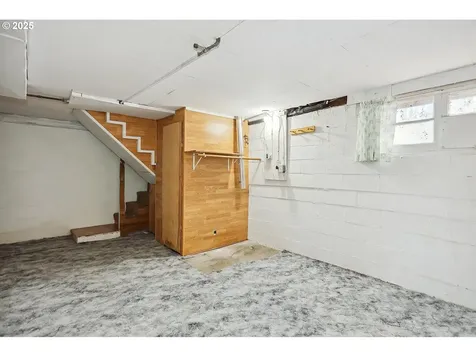 512 W 12th Street The Dalles OR 97058