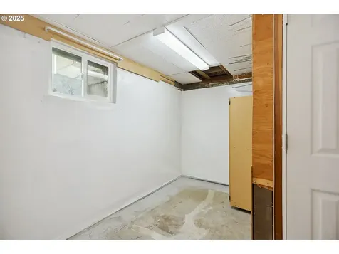 512 W 12th Street The Dalles OR 97058