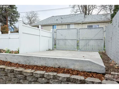 512 W 12th Street The Dalles OR 97058