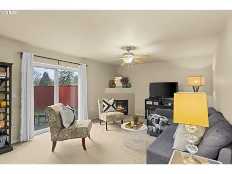 11212 SE Insley Street Portland OR 97266