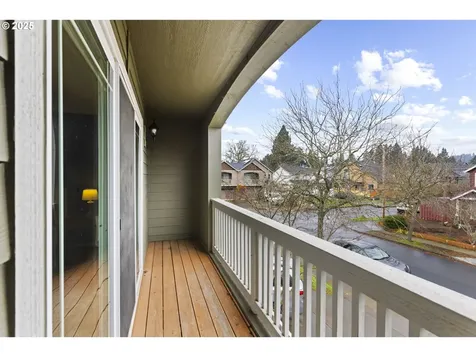 11212 SE Insley Street Portland OR 97266