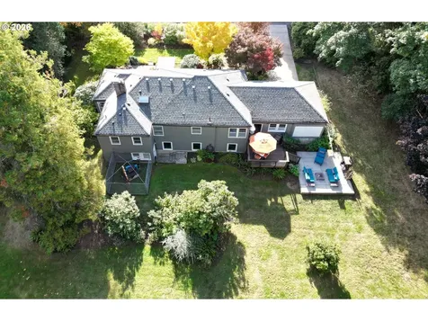 1021 SW Stephenson Court Portland OR 97219