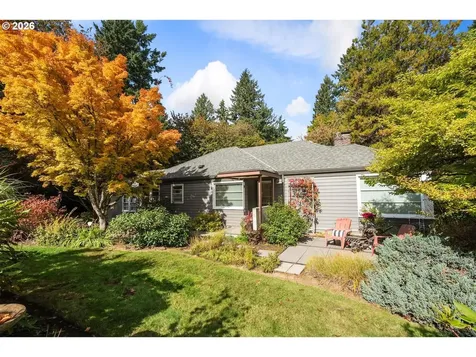 1021 SW Stephenson Court Portland OR 97219