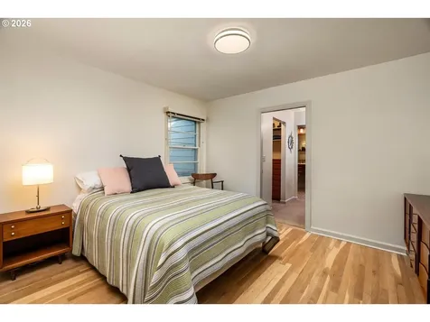 1021 SW Stephenson Court Portland OR 97219