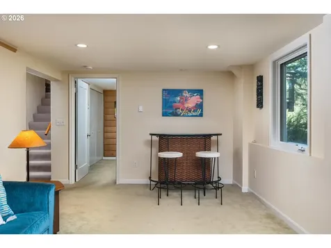 1021 SW Stephenson Court Portland OR 97219